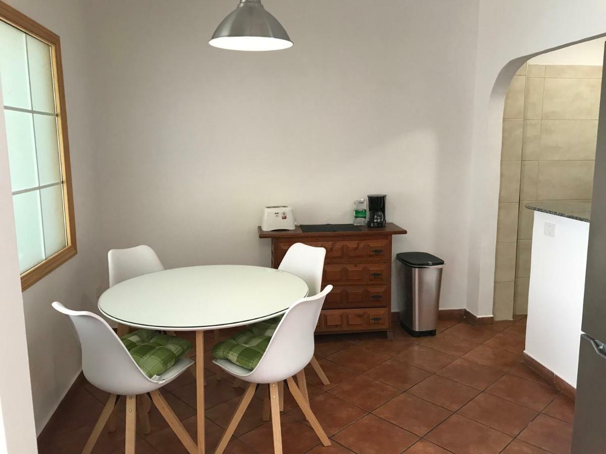 Apartamento Amplio Y Tranquilo Con Vistas Los Realejos Exterior photo